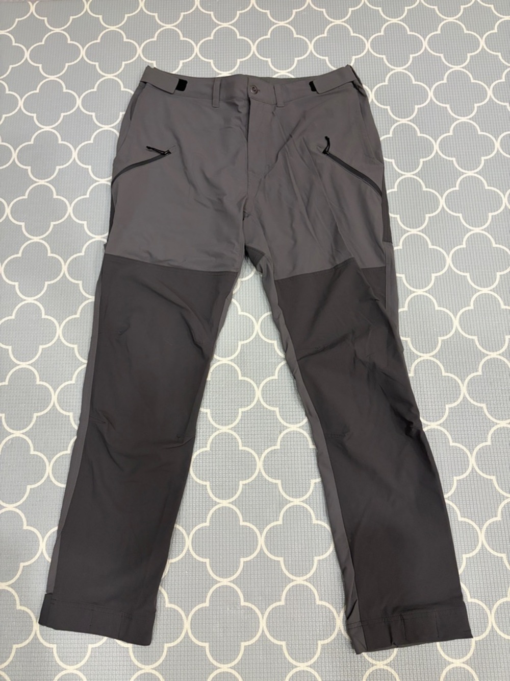 Patagonia Men's Two-Tone Gray Cargo Pants - Dark & Light Gray